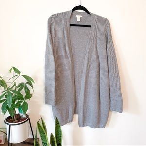 H&M | Ribbed Grey Cardigan